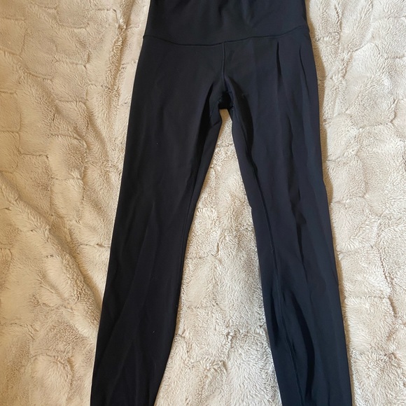 COPY - Lululemon Wunder Under *luxtreme - Picture 3 of 3